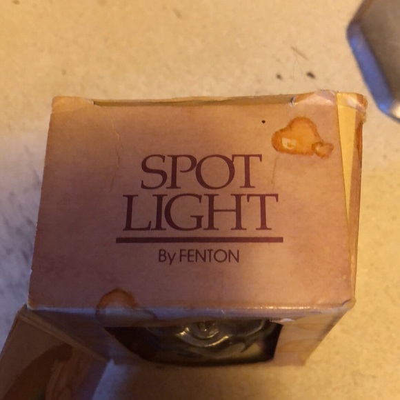 Fenton products - Picture 6 of 7